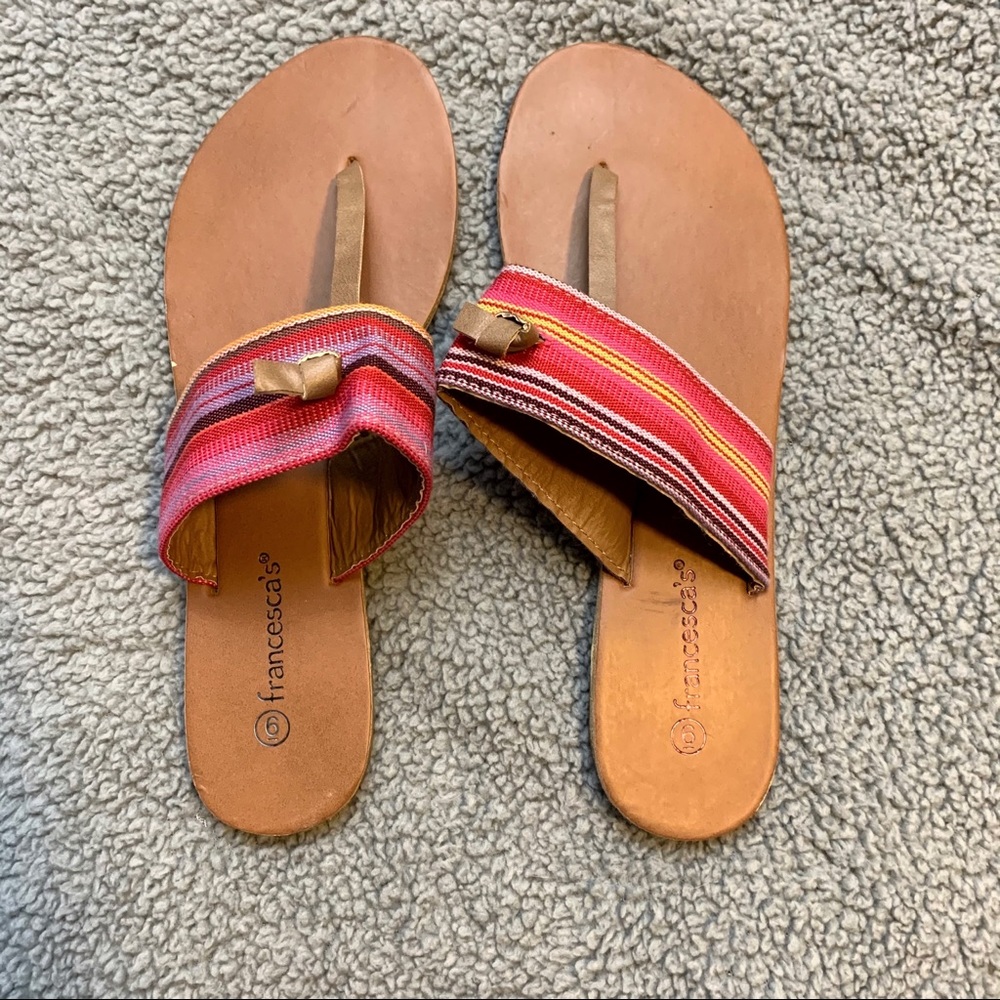 🦙🦙Francesca’s Thong Sandals🦙🦙